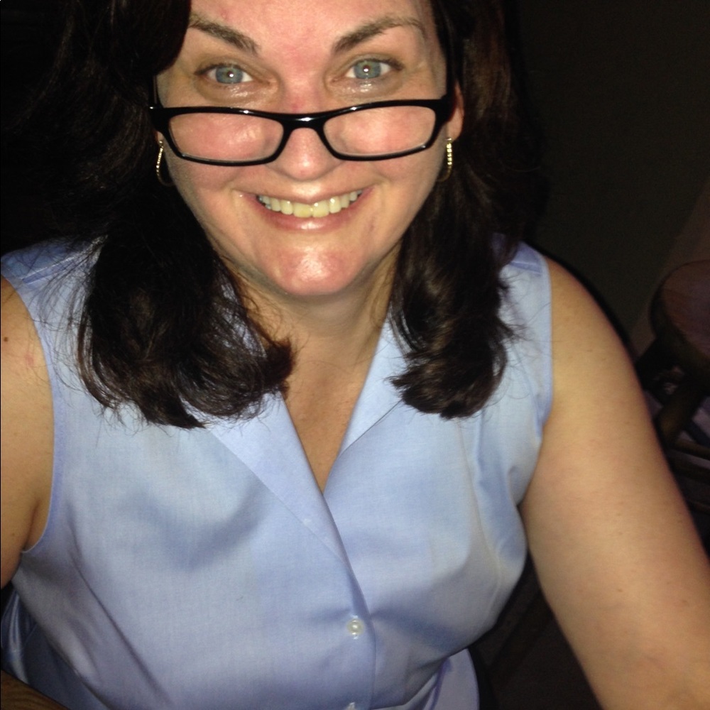 Meet your Posher, Dana